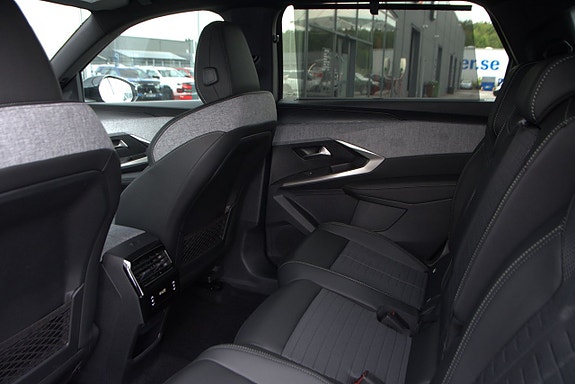 Peugeot 5008 12 of 14