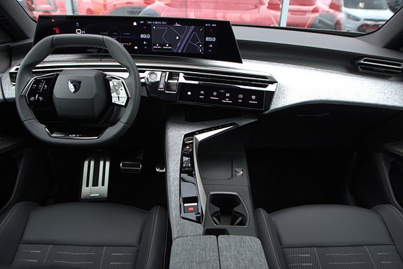 Peugeot 5008 9 of 14