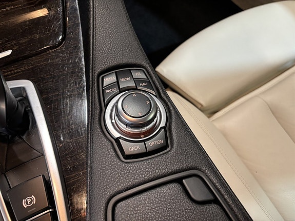BMW 650i 11 of 27