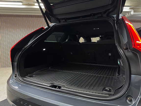 Volvo V90 Cross Country 27 of 28