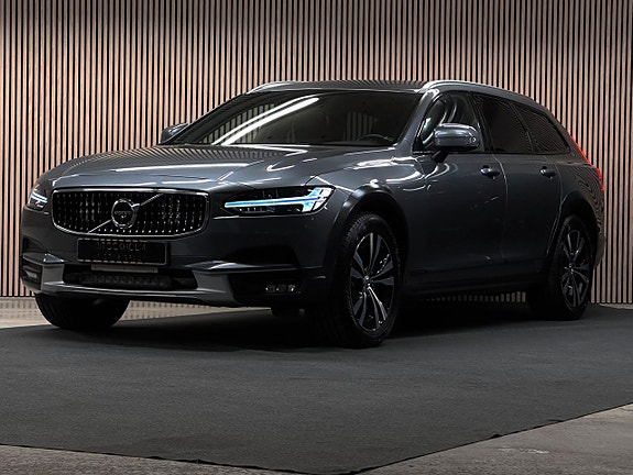 Volvo V90 Cross Country