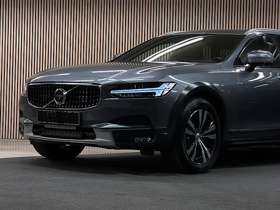Volvo V90 Cross Country 5 of 5