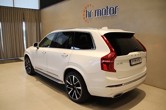 Volvo XC90 4 of 22