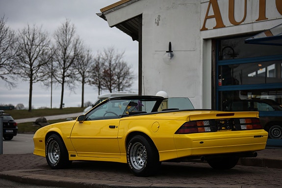 Chevrolet Camaro 7 of 15