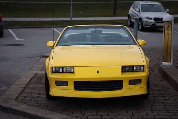 Chevrolet Camaro 3 of 15