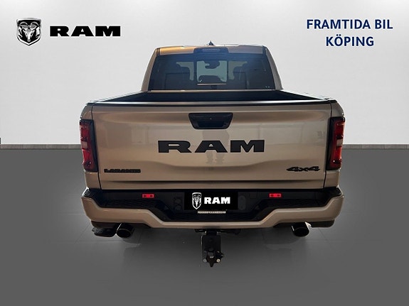 Dodge RAM 1500 5 of 5