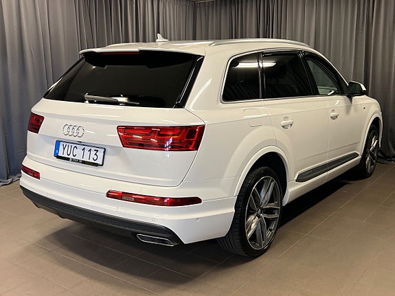 Audi Q7 5 of 5
