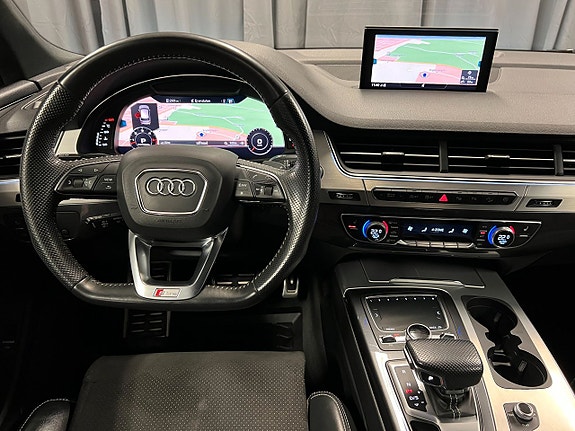 Audi Q7 18 of 25