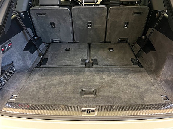 Audi Q7 16 of 25