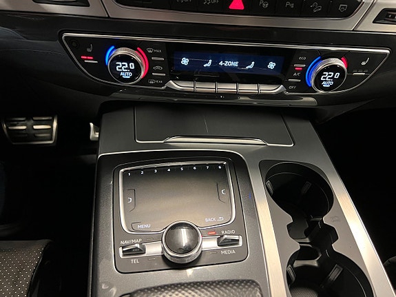 Audi Q7 21 of 25