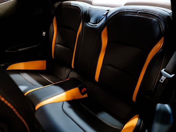 Chevrolet Camaro SS 9 of 19