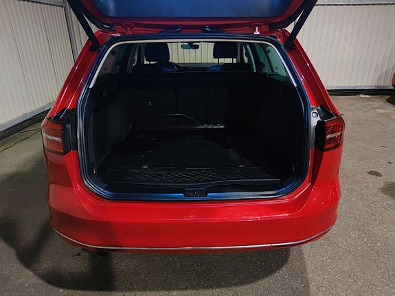 Volkswagen Passat 2.0 TDI 4Motion 190hk Executive 1-Ägare 5 of 5
