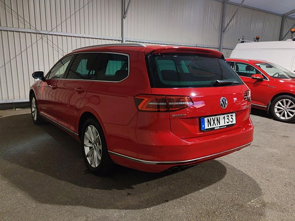 Volkswagen Passat 2.0 TDI 4Motion 190hk Executive 1-Ägare 3 of 5