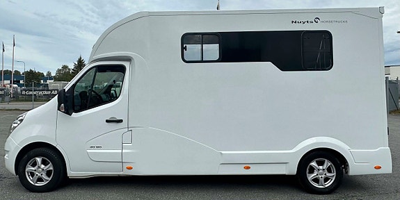 Renault Master 8 of 21