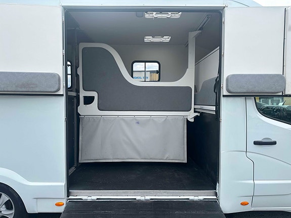Renault Master 10 of 21