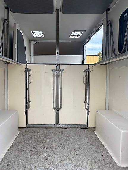 Renault Master 14 of 21