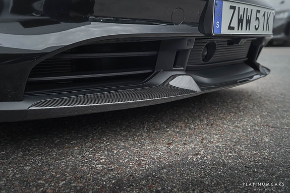 Porsche Taycan 25 of 27