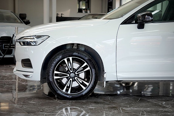 Volvo XC60 9 of 17