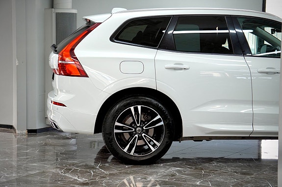 Volvo XC60 8 of 17