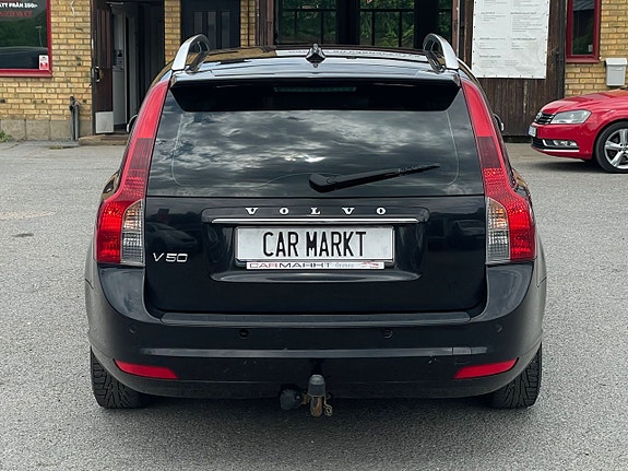 Volvo V50 5 of 16