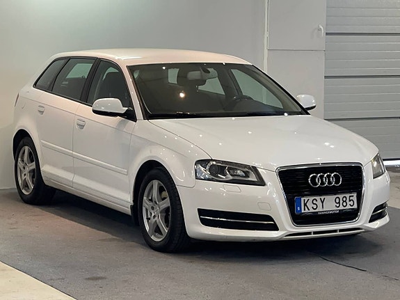Audi A3 3 of 5
