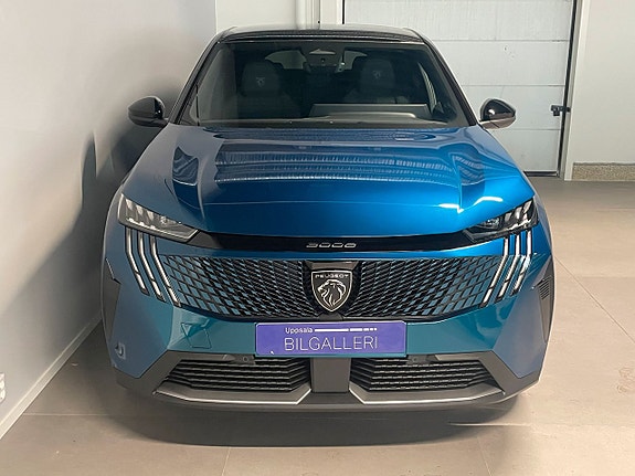 Peugeot 3008 2 of 5