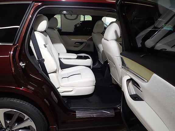 Mazda CX-80 18 of 21