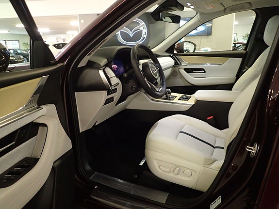 Mazda CX-80 20 of 21