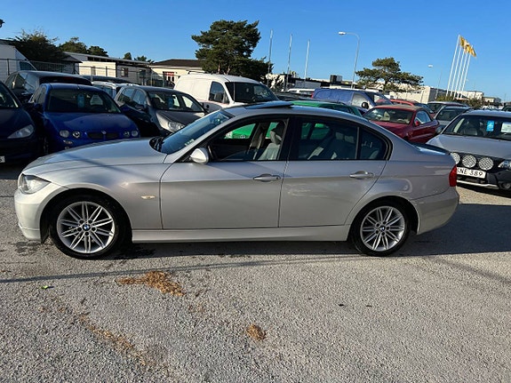 BMW 320 5 of 5