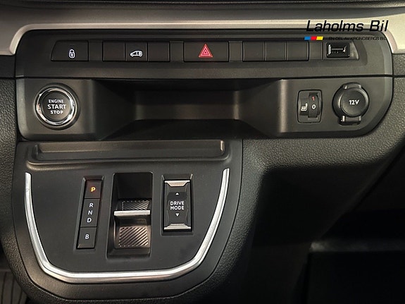 Peugeot e-Expert 10 of 15