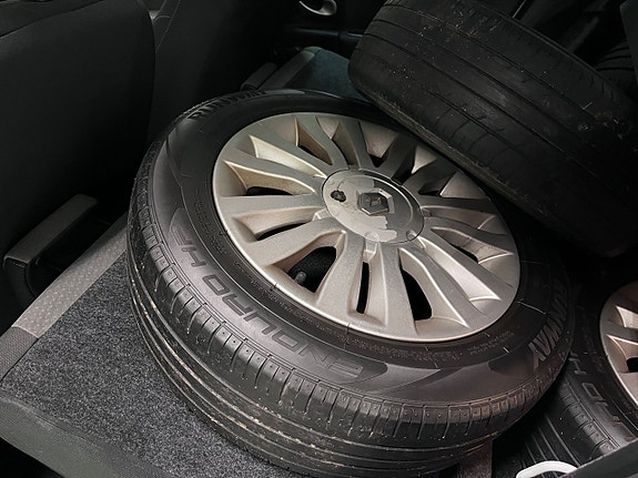 Renault Clio 20 of 20