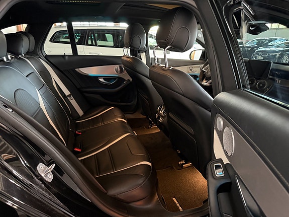 Mercedes-Benz AMG C63 S 15 of 30