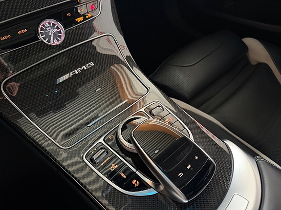 Mercedes-Benz AMG C63 S 29 of 30