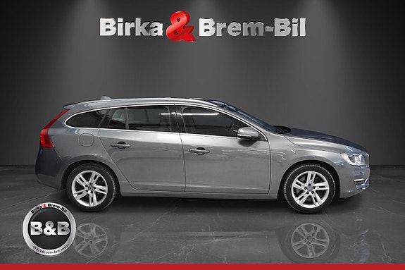 Volvo V60 4 of 18