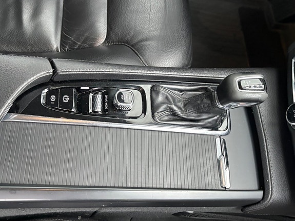 Volvo V90 13 of 19