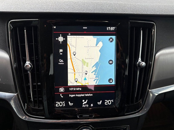 Volvo V90 15 of 19