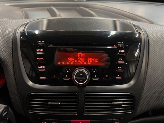 Fiat Doblo 16 of 17