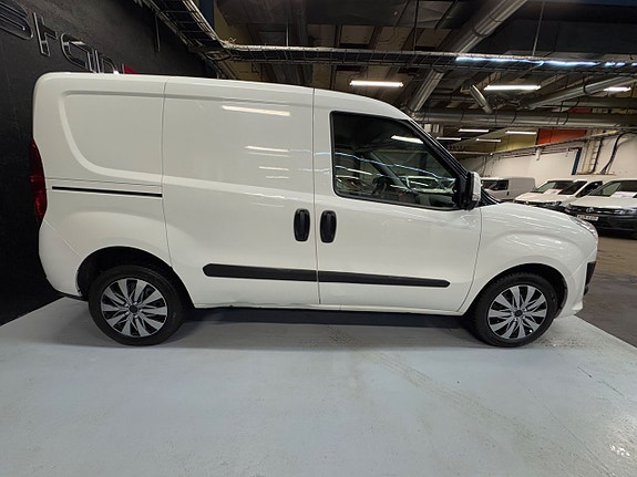 Fiat Doblo 7 of 17