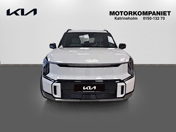 Kia EV9 2 of 5