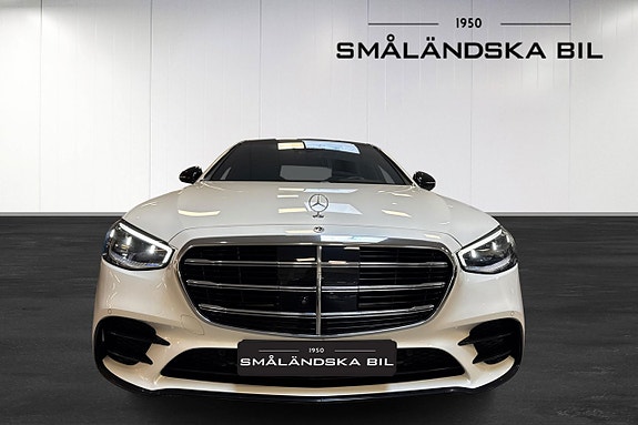 Mercedes-Benz S580 e 5 of 22