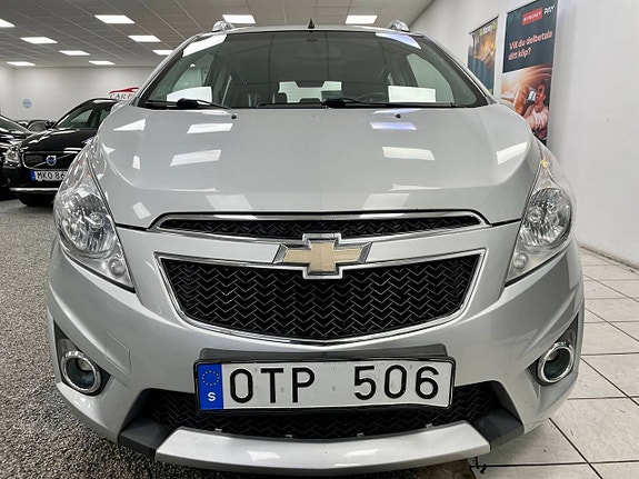 Chevrolet Spark 15 of 19