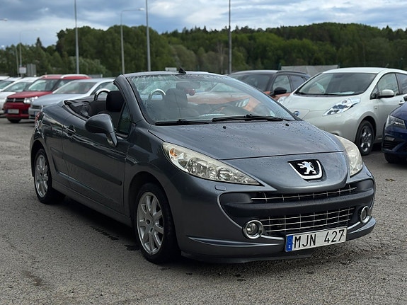 Peugeot 207 CC 2 of 5