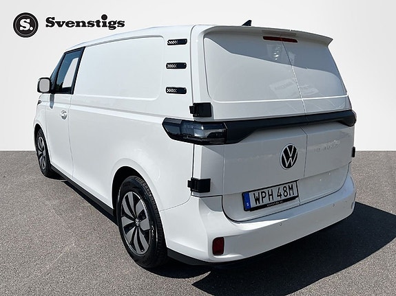 Volkswagen ID. Buzz 2 of 14