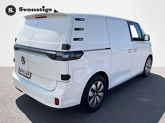 Volkswagen ID. Buzz 4 of 14