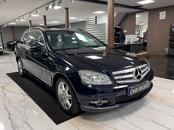 Mercedes-Benz C180 7 of 22