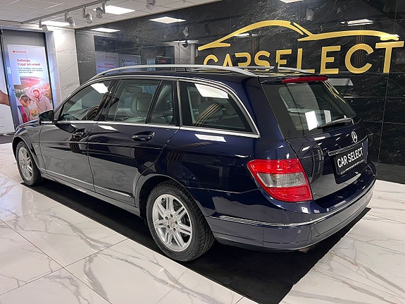 Mercedes-Benz C180 3 of 5