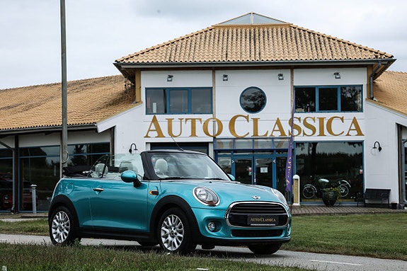 MINI Cooper 2 of 5