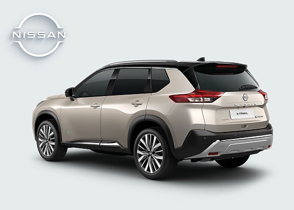 Nissan X-Trail 3 of 6