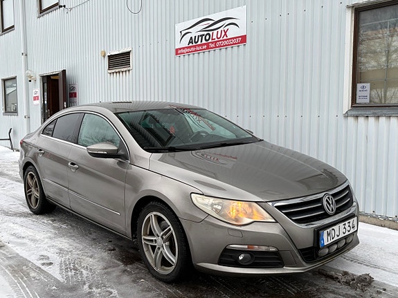 Volkswagen CC 4 of 5