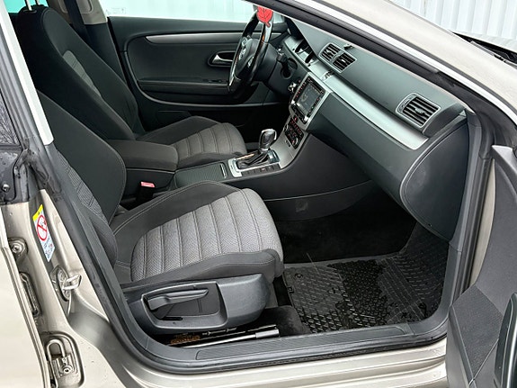 Volkswagen CC 12 of 13